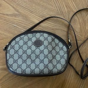 Authentic Gucci crossbody